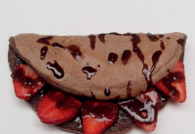 Crepes de chocolate y fresas